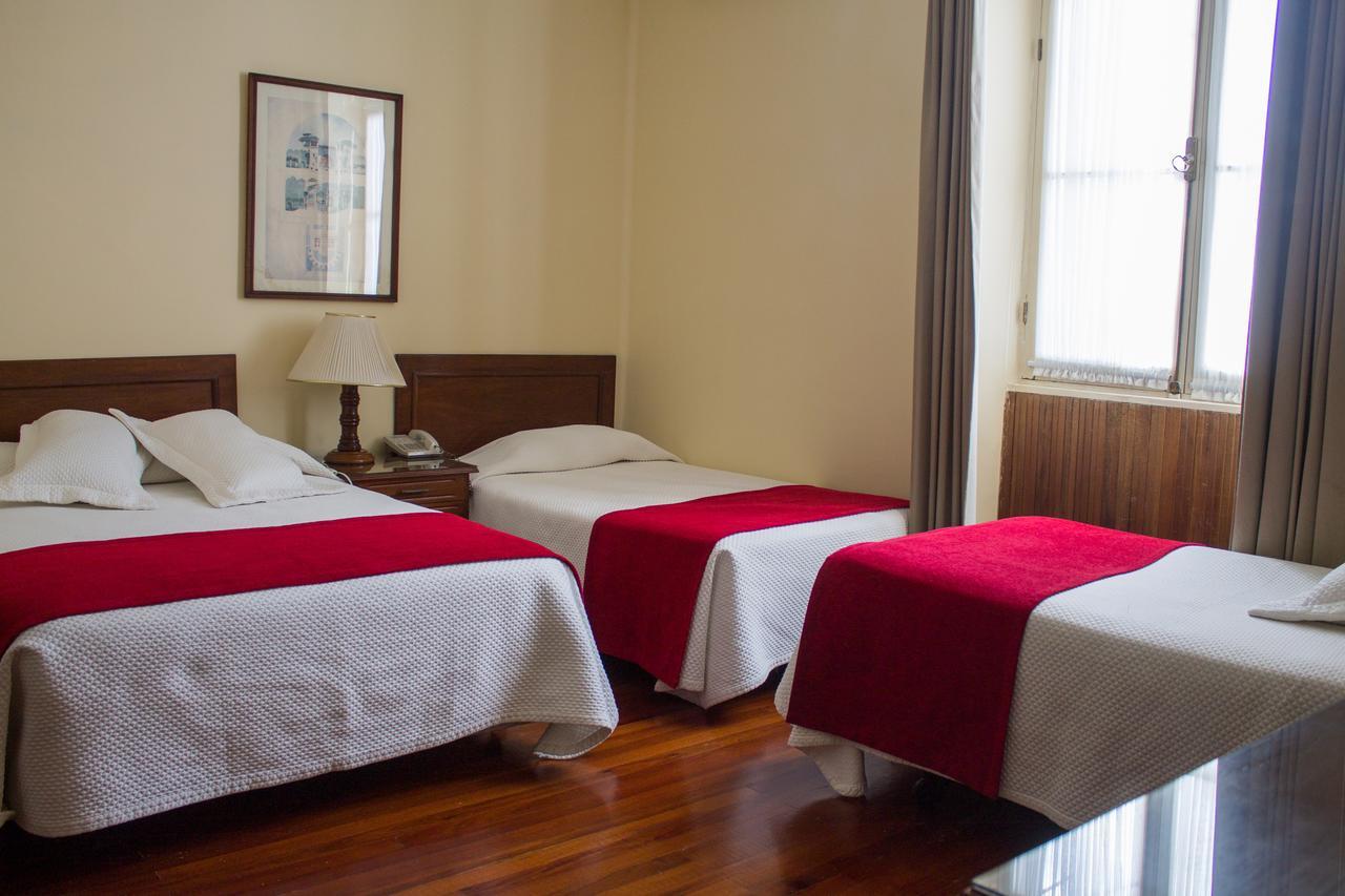 Hotel Victoria Plaza Тариха Экстерьер фото